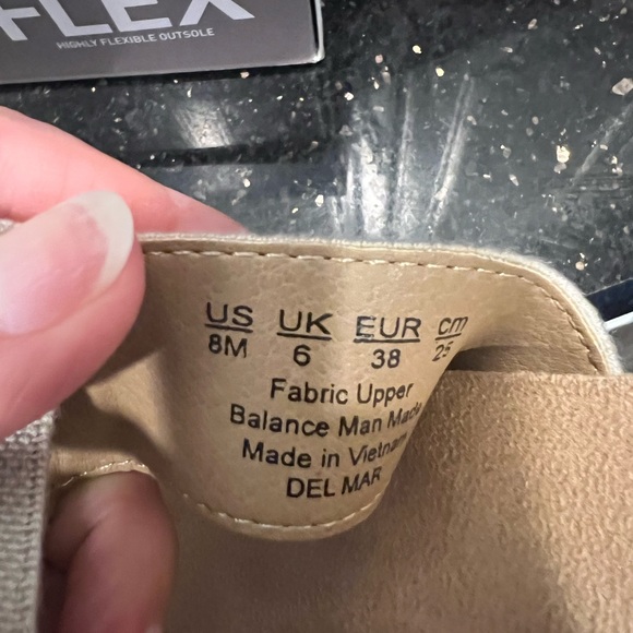 NIB Life Stride Del Mar Wedge - Picture 3 of 6